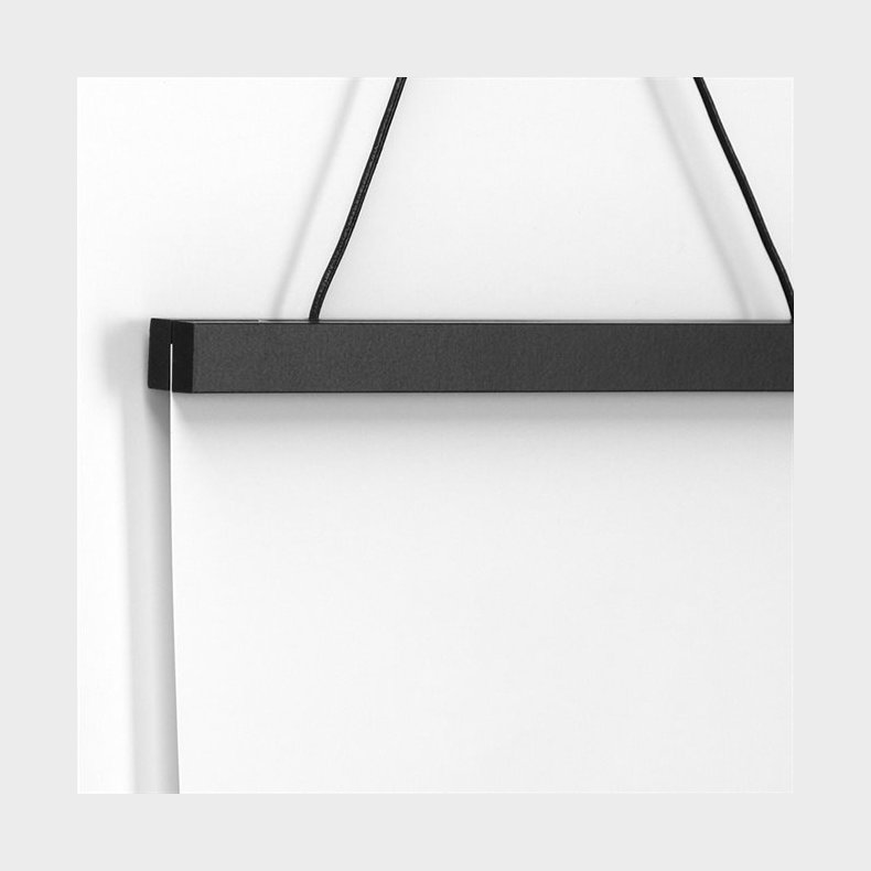 POSTER HANGER BLACK 51 CM